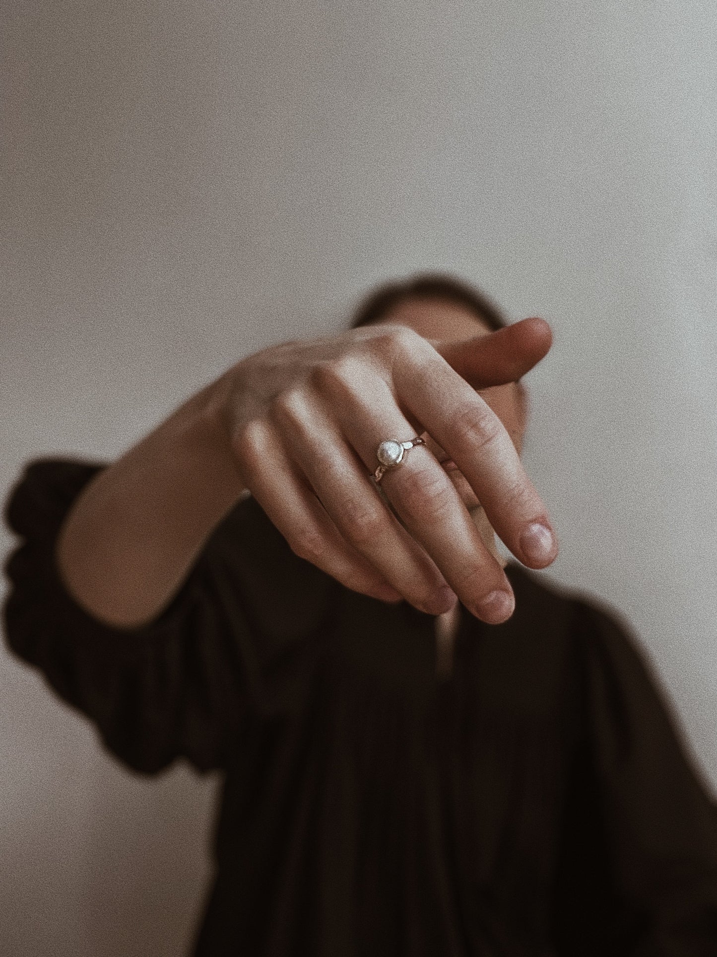 MOTI pearl ring