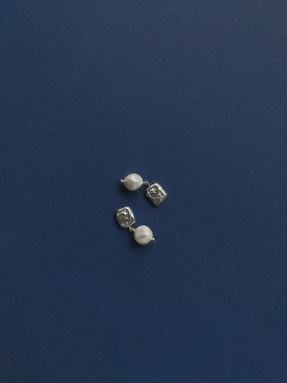 MOTI_Pearl Earrings