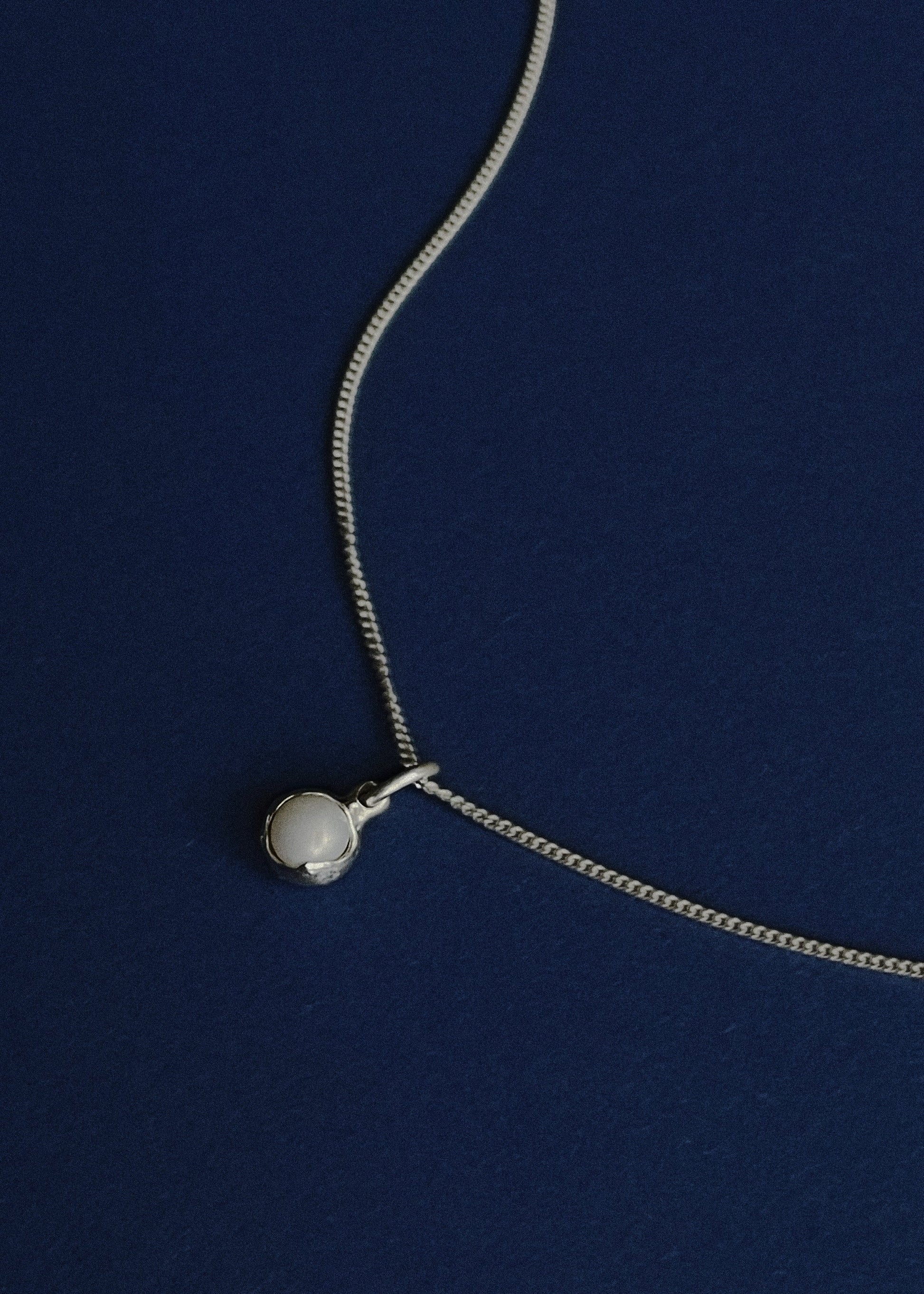 pearl_pendant